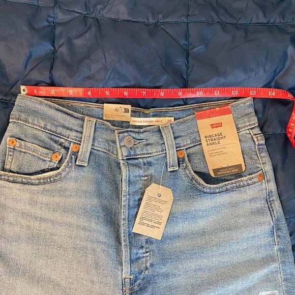 Ribcage Straight Ankle Women's Jeans - Picture 13 of 15